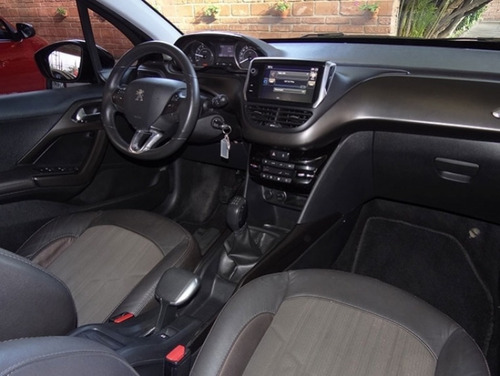 Imagem 5 de 8 de Peugeot 2008 Grife