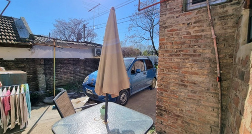 Imagen 20 de 25 de Locales Con Vivienda - Venta
