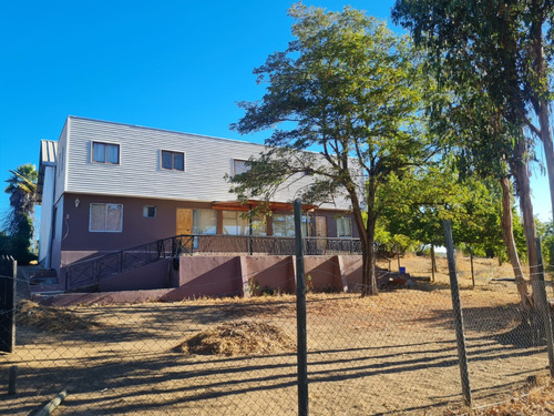 Casa Amoblada De Dos Pisos Con Bodega , Maule.