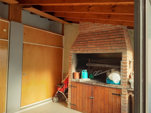 Imagen 23 de 24 de Duplex Con 20 Mts De Fondo 4 Amb 3 Baños Cochera Cubierta * Toma Menor Valor Pte De Pago*