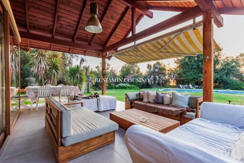 Casa En Arriendo De 4 Dorm. En Colina