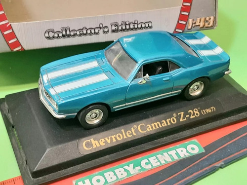 Road Signature 1/43 Chevrolet Camaro Z-28 Celeste 1967