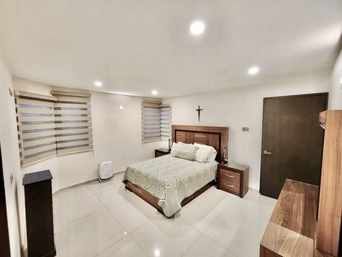 Exclusiva Casa En Venta - Residencial Hacienda San Antonio, Metepec
