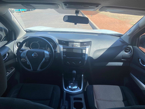 Imagen 14 de 17 de Nissan Frontier X Gear 4x2 At