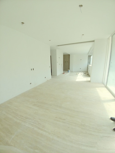 Imagen 8 de 14 de Espectaculares Apartamentos A Estrenar