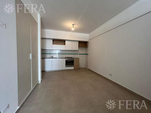 Imagen 5 de 30 de Venta De Departamento 1 Ambiente Con Balcón Y Parrilla En Quilmes (29935)