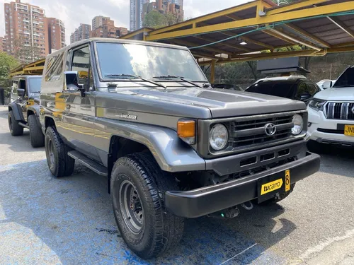 Toyota Land Cruiser 4.5 Fzj73