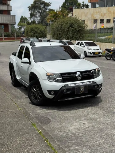 Renault Duster Oroch 2.0 Intens 4X4