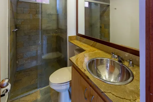 Apartamento En Arriendo En El Tesoro. Cod A20252