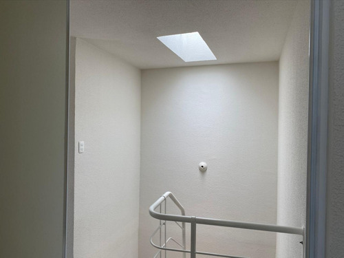 Casa Nueva En Tizayuca, Con Espacio Para Negocio En Planta Baja, 3 Recamaras Y 3 Baños.