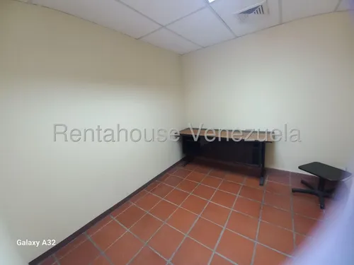 Oficina En Alquiler 25-16422
