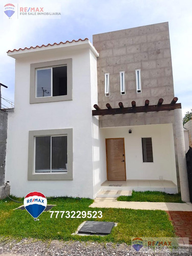 Pre-venta De Casa En Condominio, Acapatzingo, Cuernavaca, Morelosclave 4557