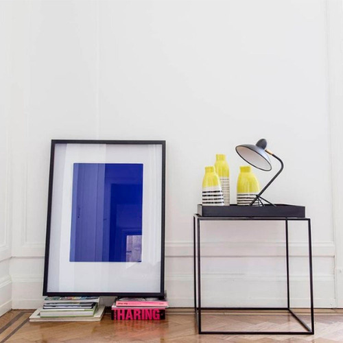 Lampara De Mesa Velador Julia Led Colores Diseño Buena Luz Estructura Negro