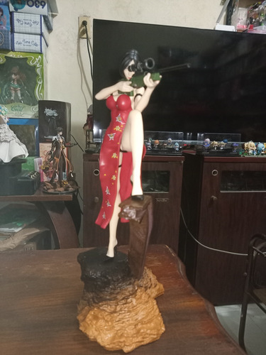 Figura Ada Wong De Resident Evil