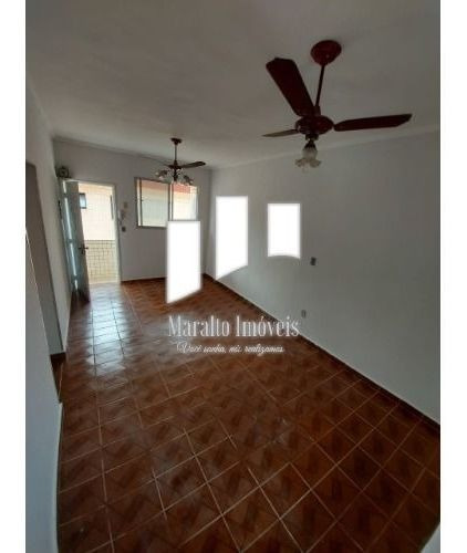 Kitnet 34m²vila Guilhermina Próximo A Feirinha De Artesanato, Aceita Financiamento Bancário.