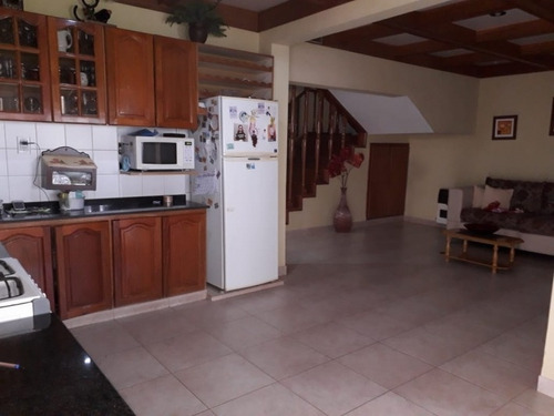 Imagen 4 de 9 de Casa En Venta En Ramos Mejia