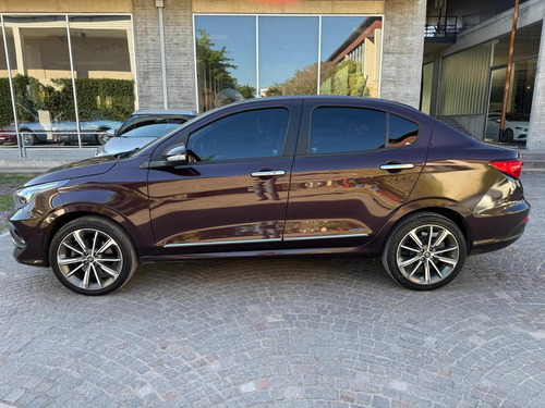 Fiat Cronos 1.8 16v Precision
