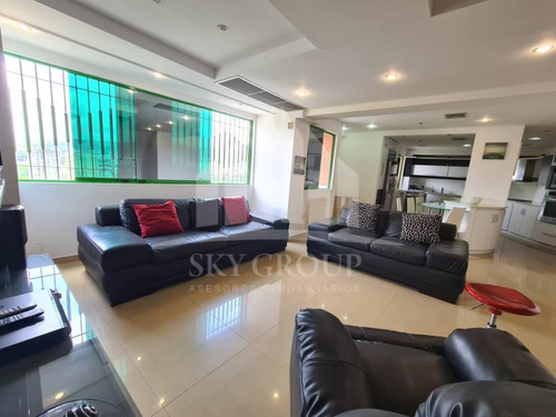 Imagen 4 de 16 de Apartamento Duplex En Las Chimeneas, Res. Holiday Palace Ii Carlos Tona Cod: Lema-703