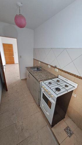 Departamento En Alquiler - 2 Dormitorios - Alto Aberdi