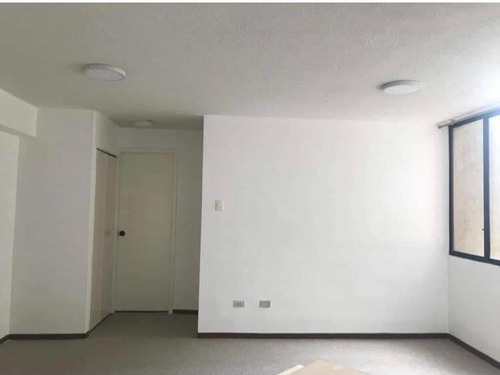 Imagen 5 de 9 de Sector Carolina - Arriendo Bonita Suite 290 Usd .en Excelente Ubicación. Ideal Para Estudiantes