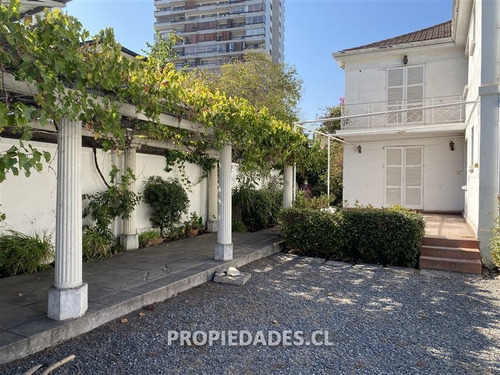 Imagen 24 de 27 de Casa En Venta De 5 Dorm. En Providencia Bilbao/amapolas