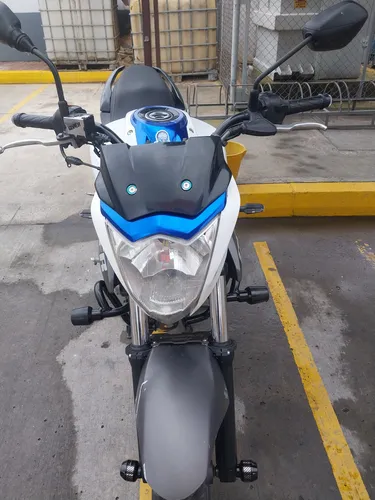 Vendo Suzuki Gixxer 150 Cc Modelo 2020 Soat Octubre 2025