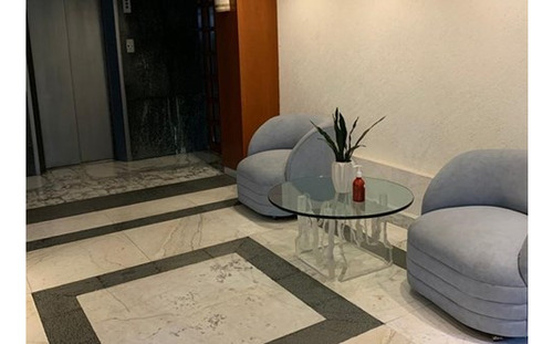 Venta Departamento Con Balcón En Lomas De Chapultepec