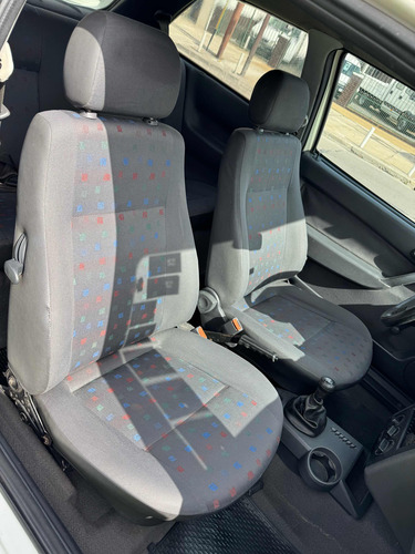 Volkswagen Gol 1.6 I Power 601 3 p