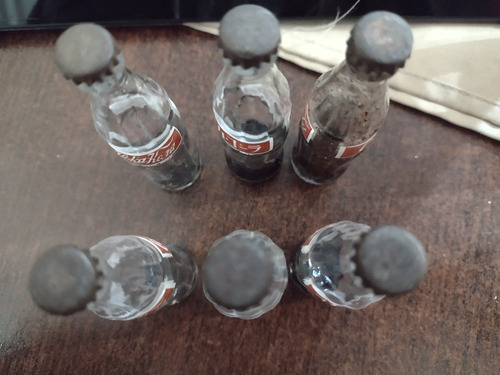 Cajón De Coca Cola Botella Miniatura 1980 Edición Países 80s