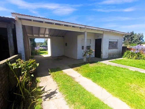 Venta Casa 3 Ambientes Con Parque San Jacinto