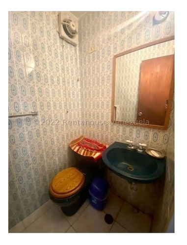 Imagen 6 de 15 de Casa En Venta Santa Ines 22-20998 Eva Castillo 0414.306.72.20