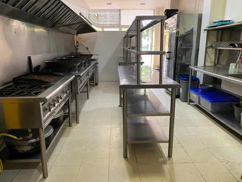Excelente Oportunidad De Inversión O Montaje Para Restaurant