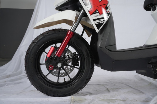 Imagen 17 de 18 de Motocicleta Electrica Ttx Motor 2000 W, Bat. Litio 72v/30 Ah