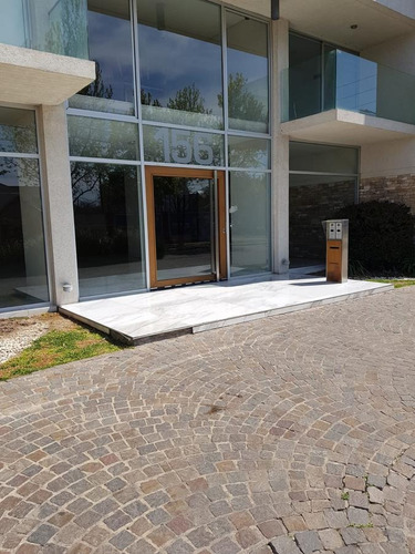 Imagen 15 de 17 de Departamento En Venta- Monoambiente - Zona Ituzaingo Centro - Edificio Con Amenities