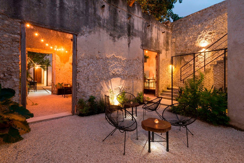 Imagen 1 de 14 de Casa Colonial Para Restaurante En El Centro Historico