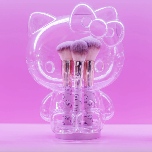 Set 6 Brochas Esenciales Maquillaje Hello Kitty Impressions® Color Supercute Signature - Pink