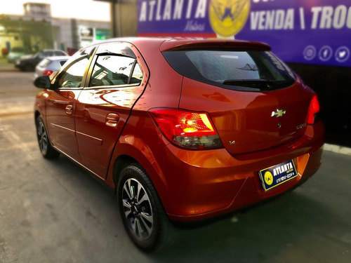 Imagem 5 de 14 de Chevrolet Onix 1.4 Ltz Spe/4