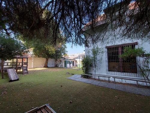 Hermosa Propiedad Habilitada Como Jardín U Oficinas