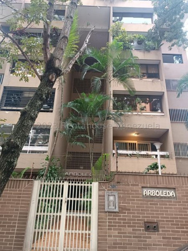 Venta De Apartamento En La Campiña Jg