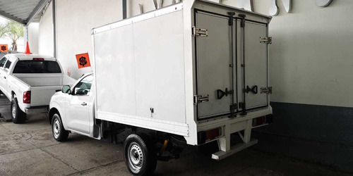 Imagen 13 de 15 de Nissan Np300 2016 2.5 Chasis Cabina Dh Mt
