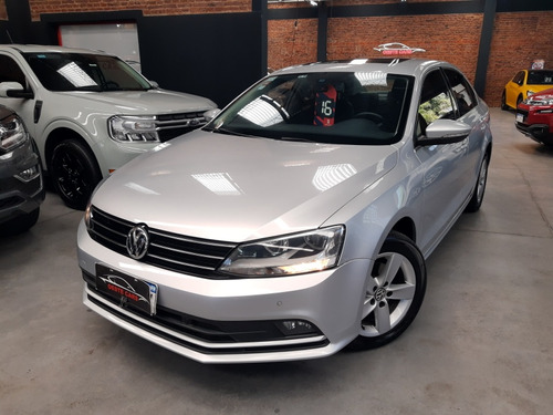 Volkswagen Vento 2.5 Luxury 170cv Tiptronic