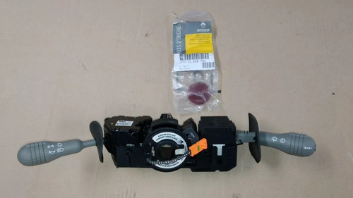 Imagen 2 de 5 de Twingo- Levanta Cristal-cerraduras-manijas-llave Luces Y Mas