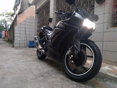 Imagem 6 de 10 de Kawasaki Ninja 250 R