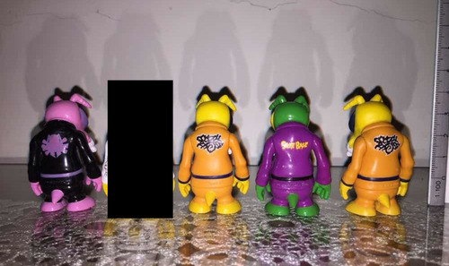 Secret Base / Skull Bee / Kidrobot / Dunny / $300 Cada Uno (Usado)