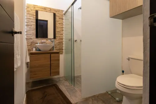 Casa En Arriendo/venta En Canelon. Cod A11895