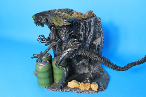 Alien Queen Avp Mcfarlane Toys Base Custom (Usado)