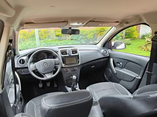 Renault Sandero Stepway 1.6cc Mt 2019