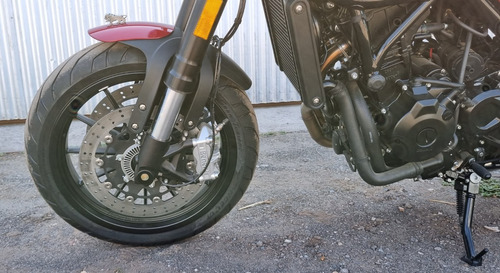 Imagen 11 de 15 de Benelli Leoncino 500