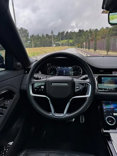 Range Rover Evoque Bronze Collection Hibrida 2023