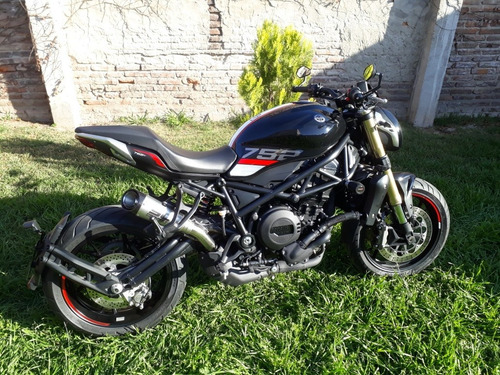 Imagen 7 de 21 de Benelli 752s Modelo 2022